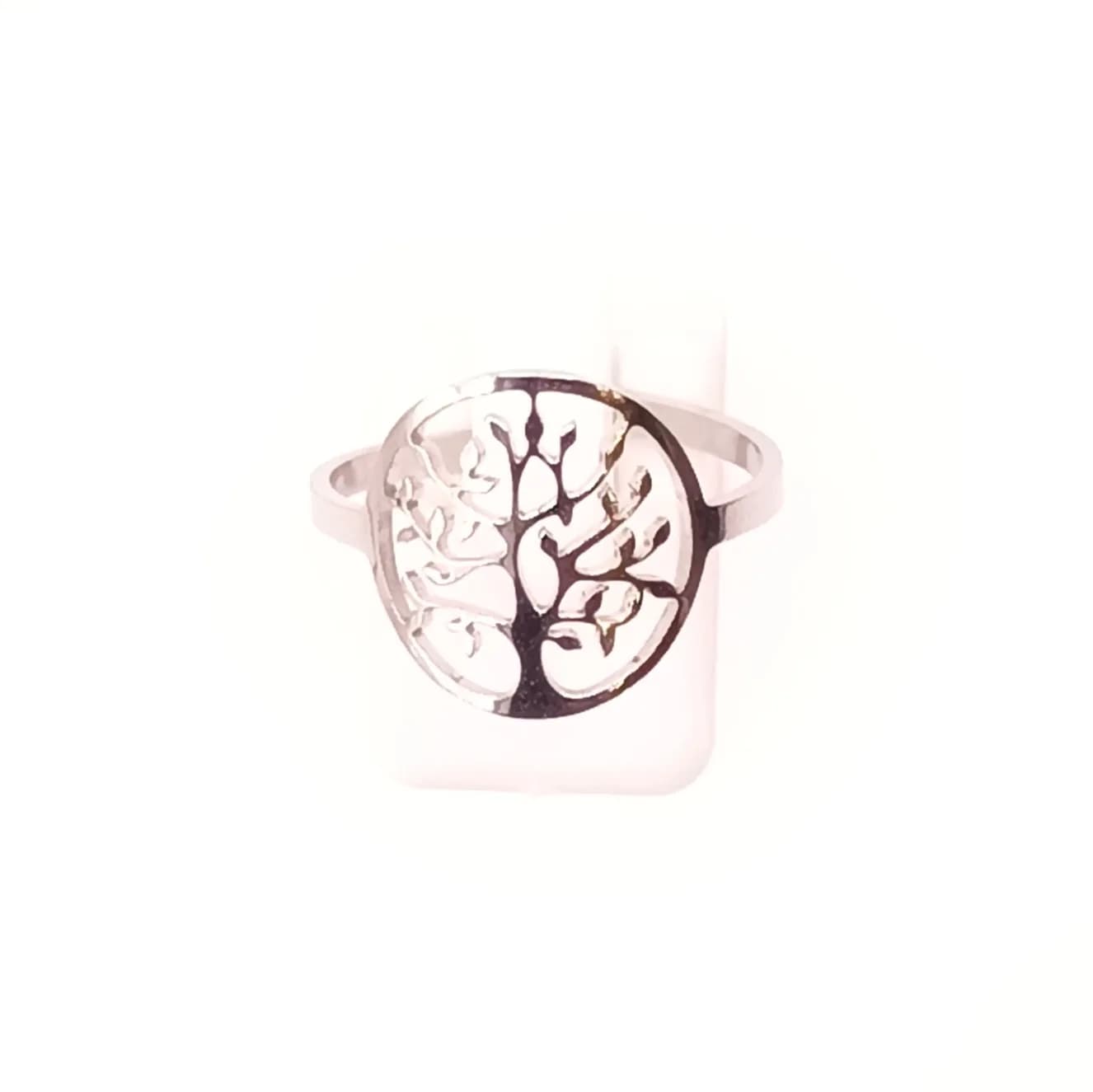 Bague arbre de vie feuillu argentée à motif ajouré - vue de face