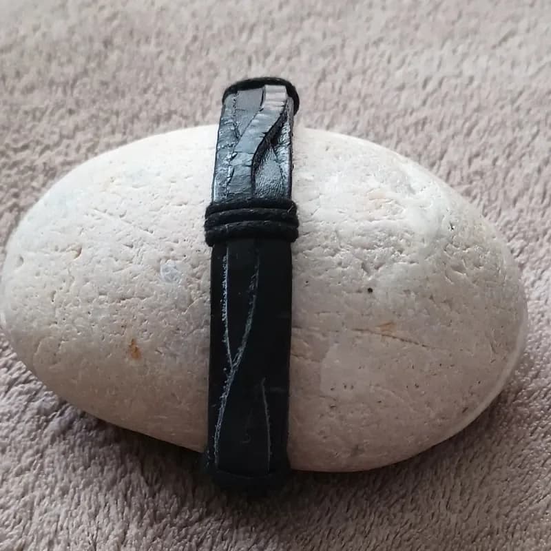 Bracelet cuir noir minimaliste - lanières fines - ajustable